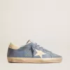Super-Star in pelle scamosciata azzurra con stella e linguetta sul tallone in pelle beige Super-Star in pelle scamosciata azzurra con stella e linguetta sul tallone in pelle beige