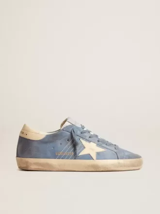 Super-Star in pelle scamosciata azzurra con stella e linguetta sul tallone in pelle beige Super-Star in pelle scamosciata azzurra con stella e linguetta sul tallone in pelle beige