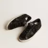Super-Star in pelle scamosciata nera con cristalli Swarovski e stella in pelle scamosciata nera Super-Star in pelle scamosciata nera con cristalli Swarovski e stella in pelle scamosciata nera