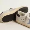 Super-Star in rete argento chiaro con stella in pelle scamosciata azzurra Super-Star in rete argento chiaro con stella in pelle scamosciata azzurra