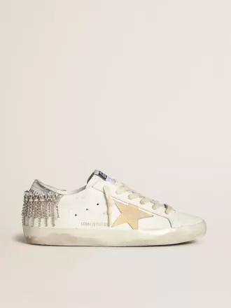 Super-Star LTD con stella in pelle scamosciata e linguetta sul tallone in pelle con cristalli Super-Star LTD con stella in pelle scamosciata e linguetta sul tallone in pelle con cristalli