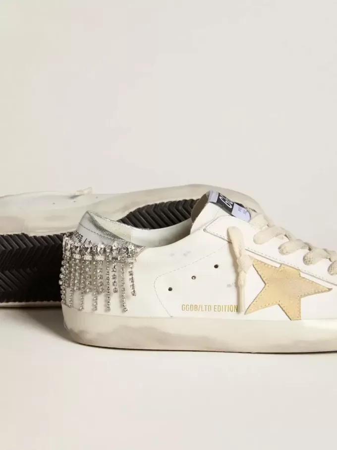 Super-Star LTD con stella in pelle scamosciata e linguetta sul tallone in pelle con cristalli Super-Star LTD con stella in pelle scamosciata e linguetta sul tallone in pelle con cristalli
