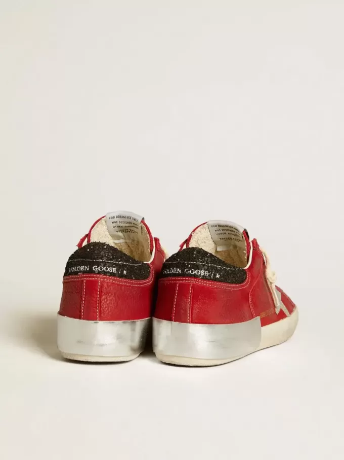 Super-Star LTD da donna in nabuk rosso con stella in pelle e tallone glitterato Super-Star LTD da donna in nabuk rosso con stella in pelle e tallone glitterato