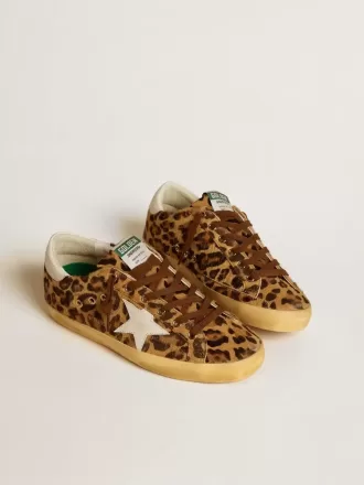 Super-Star LTD da donna in pelle di cavallino con stampa leopardata, stella in pelle e linguetta sul tallone Super-Star LTD da donna in pelle di cavallino con stampa leopardata, stella in pelle e linguetta sul tallone