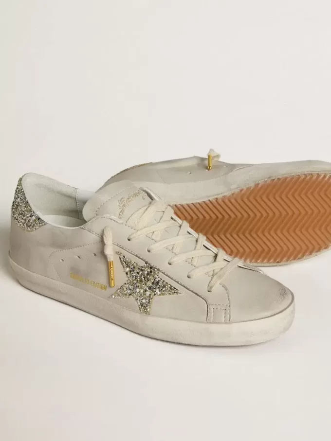Super-Star LTD da donna in pelle nappa avorio con stella glitterata platino e linguetta sul tallone