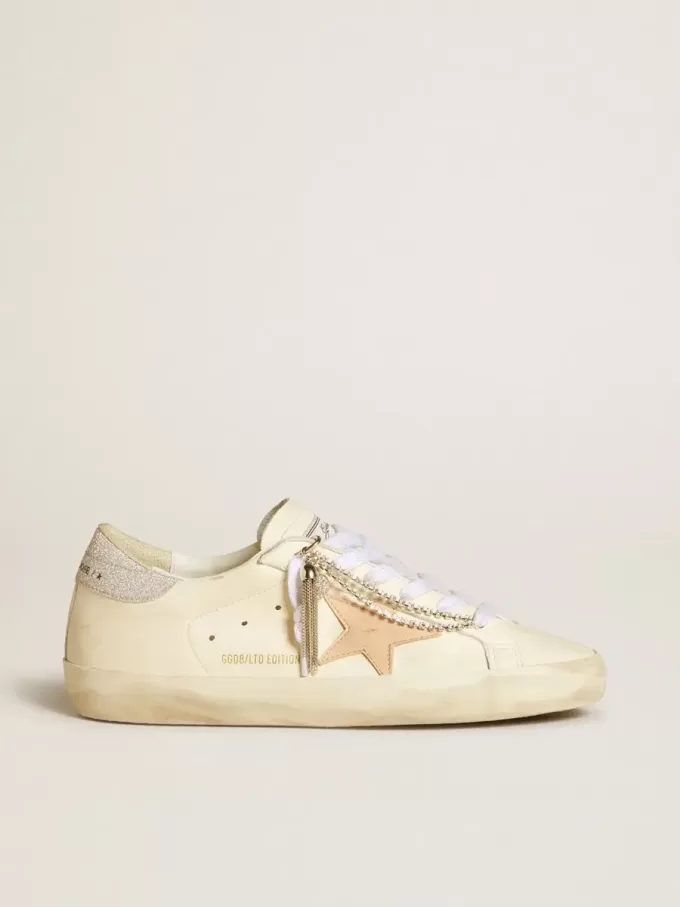 Super-Star LTD da donna in pelle nappa con stella in pelle color nude e tallone glitterato Super-Star LTD da donna in pelle nappa con stella in pelle color nude e tallone glitterato