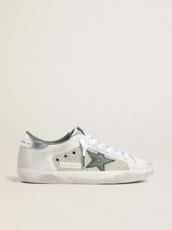 Super-Star LTD da donna in pelle scamosciata bianca e mesh con stella in pelle verde e linguetta sul tallone in pelle argentata