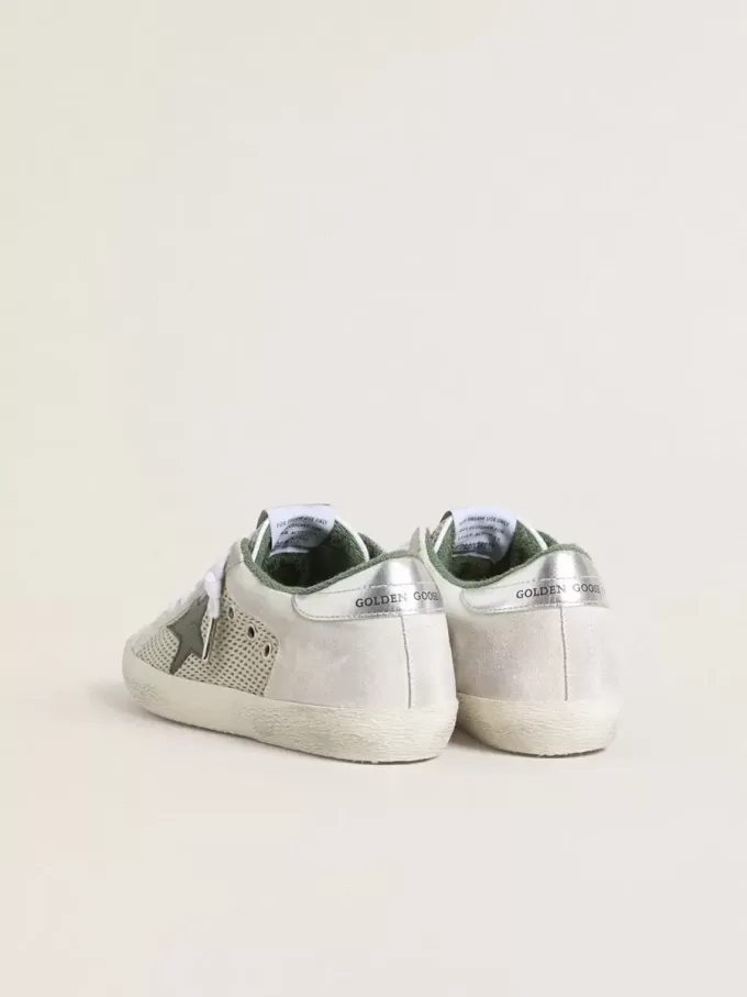 Super-Star LTD da donna in pelle scamosciata bianca e mesh con stella in pelle verde e linguetta sul tallone in pelle argentata