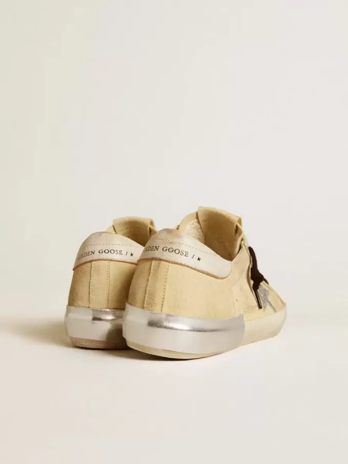 Super-Star LTD da donna in pelle scamosciata con stella glitterata e linguetta in pelle sul tallone