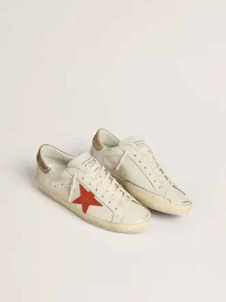 Super-Star LTD da uomo in pelle nappa con stella in pelle arancione e linguetta sul tallone in camoscio tabacco Super-Star LTD da uomo in pelle nappa con stella in pelle arancione e linguetta sul tallone in camoscio tabacco