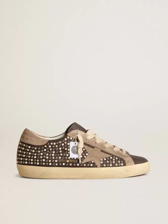 Super-Star LTD in nabuk grigio con perle Swarovski e stella in pelle scamosciata Super-Star LTD in nabuk grigio con perle Swarovski e stella in pelle scamosciata