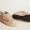 Super-Star LTD in nabuk rosa con stella traforata e linguetta in pelle sul tallone