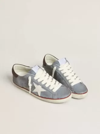 Super-Star LTD in pelle nabuk azzurra con stella in pelle bianca e linguetta sul tallone in pelle marrone