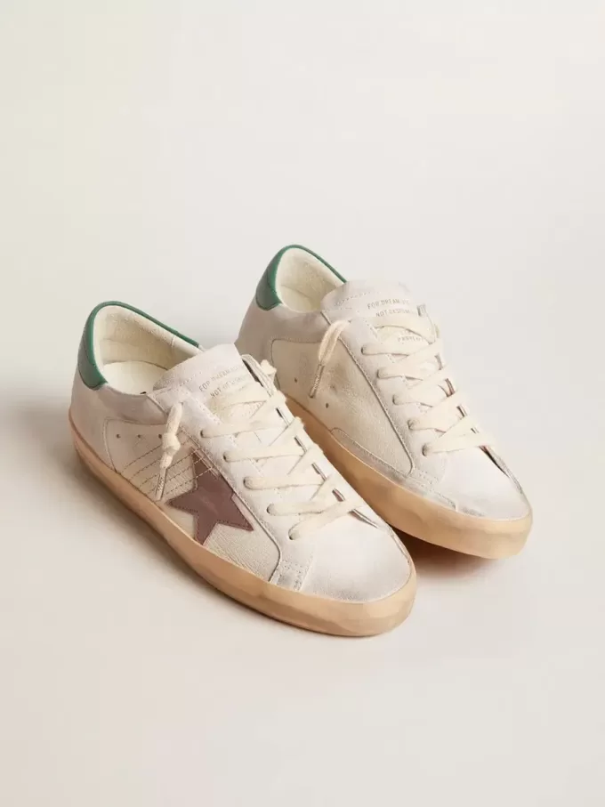 Super-Star LTD in pelle scamosciata con stella in pelle rosa e linguetta verde sul tallone