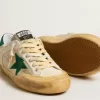 Super-Star Penstar da uomo in nappa e nylon con stella e linguetta sul tallone in pelle scamosciata verde Super-Star Penstar da uomo in nappa e nylon con stella e linguetta sul tallone in pelle scamosciata verde
