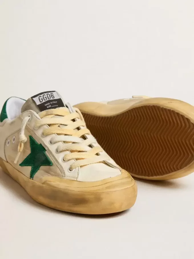 Super-Star Penstar da uomo in nappa e nylon con stella e linguetta sul tallone in pelle scamosciata verde Super-Star Penstar da uomo in nappa e nylon con stella e linguetta sul tallone in pelle scamosciata verde