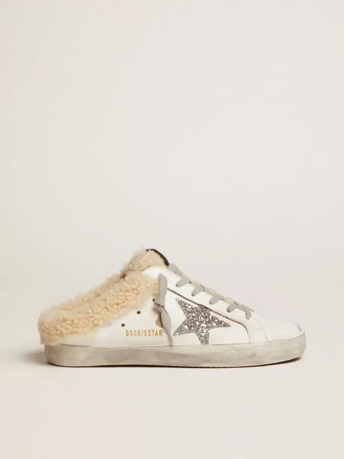 Super-Star Sabot da donna in pelle bianca e fodera in shearling Super-Star Sabot da donna in pelle bianca e fodera in shearling