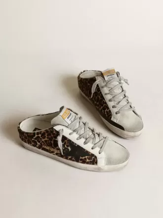 Super-Star Sabot da donna in pelle di cavallino con stampa leopardata e stella nera