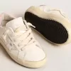 Super-Star Young con stella in pelle argentata e linguetta rosa sul tallone Super-Star Young con stella in pelle argentata e linguetta rosa sul tallone