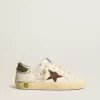 Super-Star Young in nappa con stella in pelle scamosciata e linguetta verde sul tallone