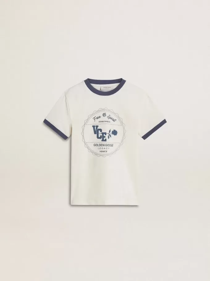 T-shirt bianca da bambino con stampa blu T-shirt bianca da bambino con stampa blu