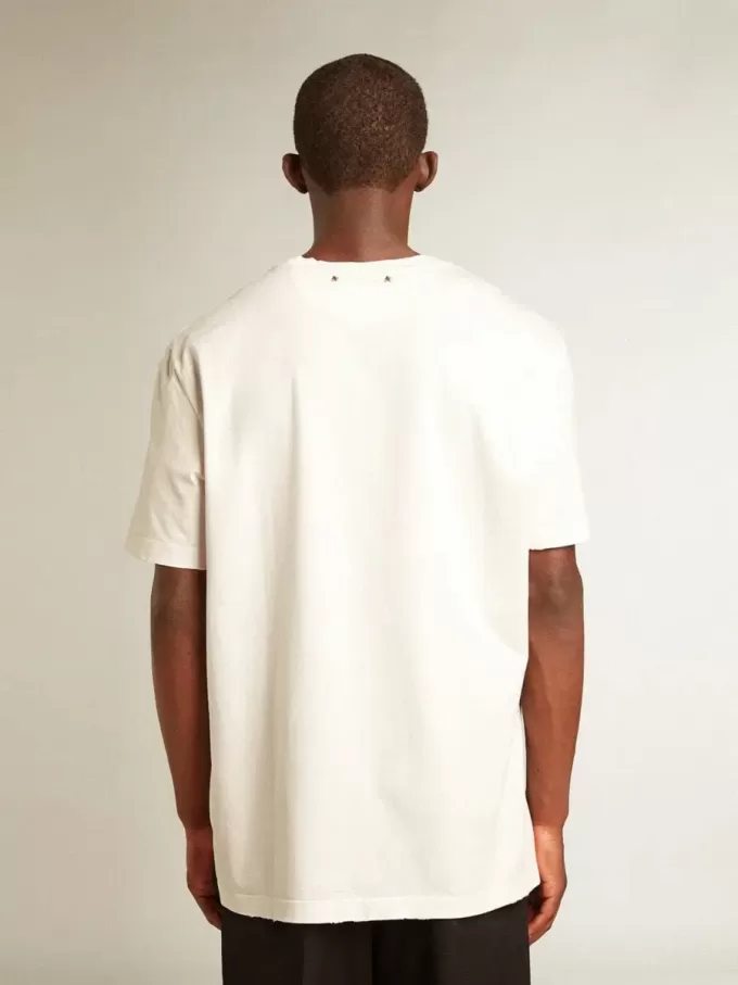T-shirt bianca da uomo con trattamento effetto consumato T-shirt bianca da uomo con trattamento effetto consumato