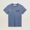 T-shirt da donna azzurro slavato con stampa sul petto T-shirt da donna azzurro slavato con stampa sul petto
