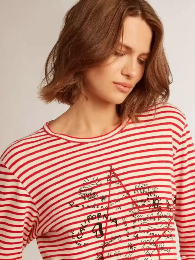 T-shirt da donna con strisce bianche e rosse e ricamo sul davanti T-shirt da donna con strisce bianche e rosse e ricamo sul davanti