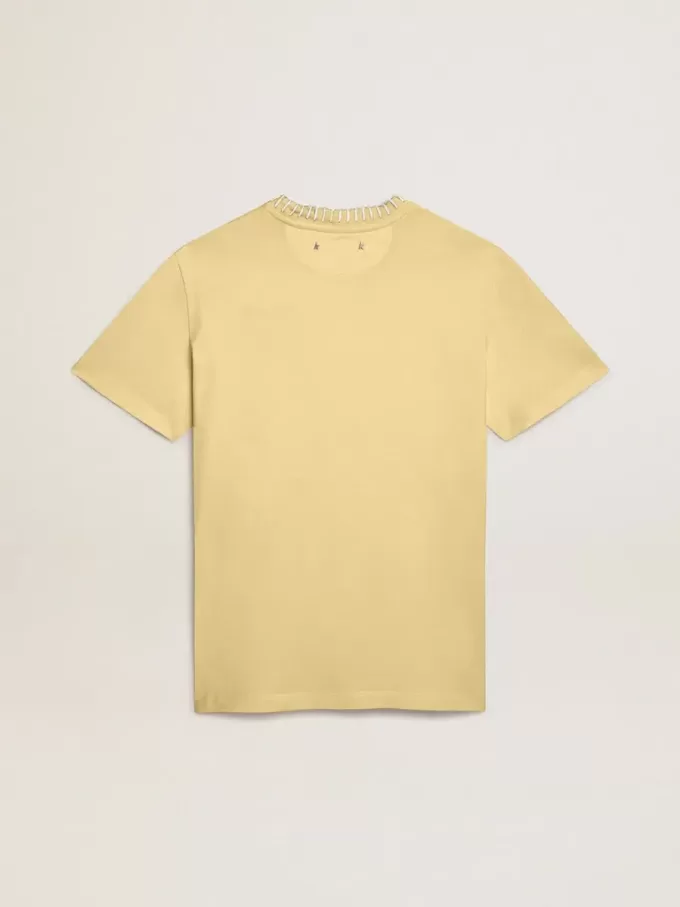T-shirt da donna in jersey di cotone con ricamo sul collo e sul cuore T-shirt da donna in jersey di cotone con ricamo sul collo e sul cuore