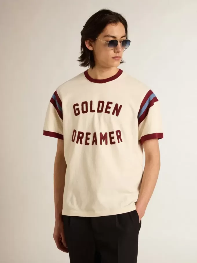 T-shirt da uomo bianca con scritta bordeaux sul davanti T-shirt da uomo bianca con scritta bordeaux sul davanti