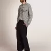 T-shirt da uomo con strisce bianche e blu e ricamo sul davanti T-shirt da uomo con strisce bianche e blu e ricamo sul davanti