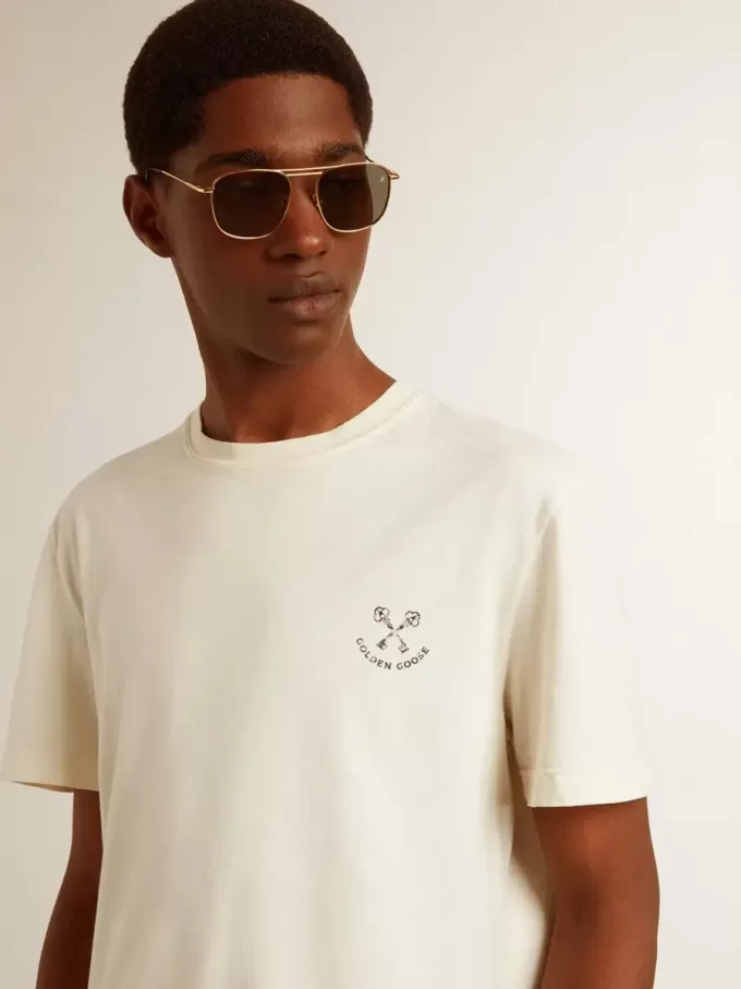 T-shirt da uomo in cotone bianco invecchiato con stampa sul cuore
