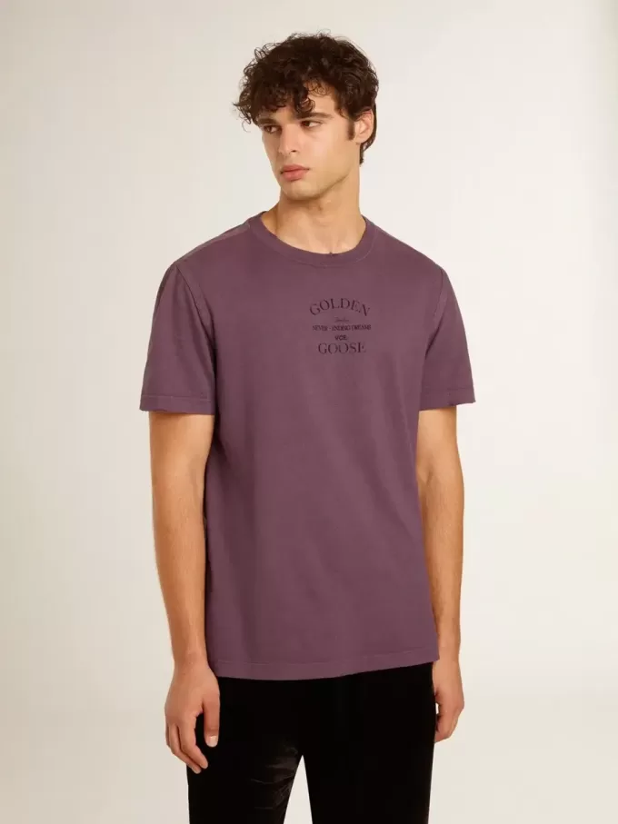 T-shirt da uomo in cotone viola consumato con stampa logo