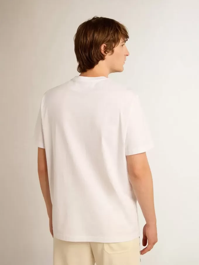 T-shirt della collezione White Star con stella nera sul davanti T-shirt della collezione White Star con stella nera sul davanti