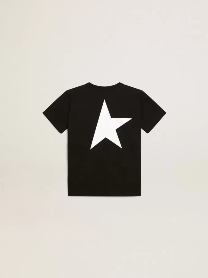 T-shirt nera con logo bianco a contrasto sul davanti e maxi stella sul retro T-shirt nera con logo bianco a contrasto sul davanti e maxi stella sul retro