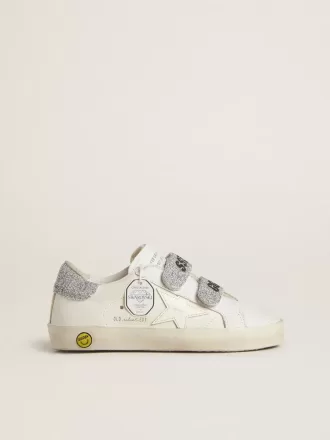 Teen Old School in pelle bianca con linguetta e cinturini sul tallone in cristallo Swarovski argento Teen Old School in pelle bianca con linguetta e cinturini sul tallone in cristallo Swarovski argento