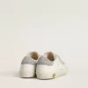 Teen Old School in pelle bianca con linguetta e cinturini sul tallone in cristallo Swarovski argento Teen Old School in pelle bianca con linguetta e cinturini sul tallone in cristallo Swarovski argento