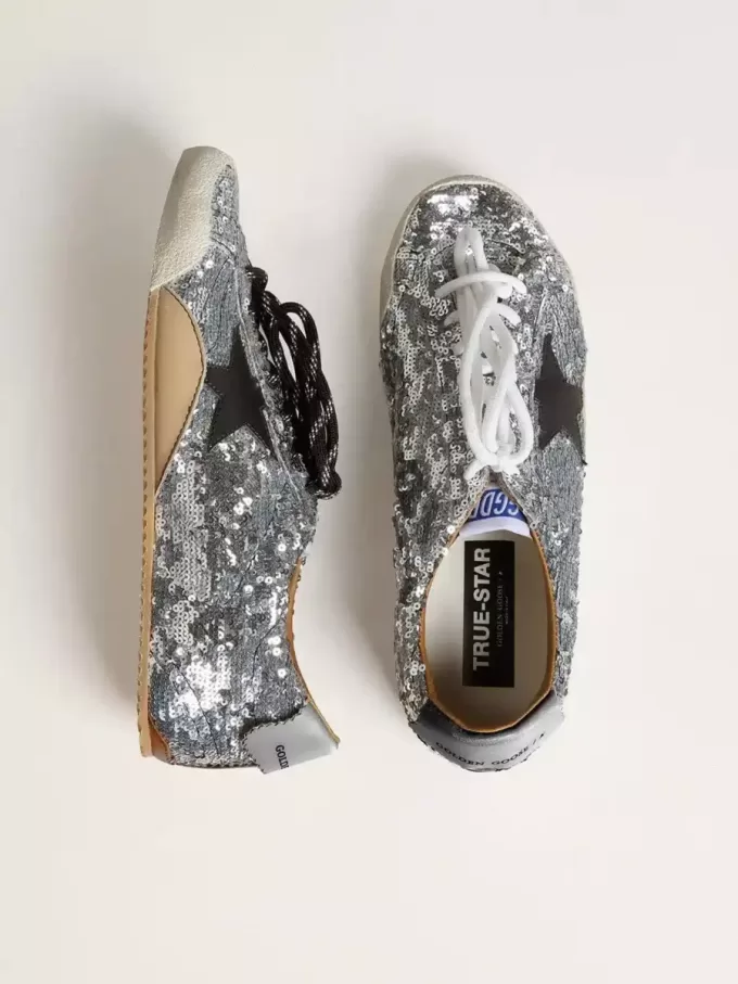 True-Star da donna con paillettes argentate, stella nera e linguetta sul tallone in pelle argentata