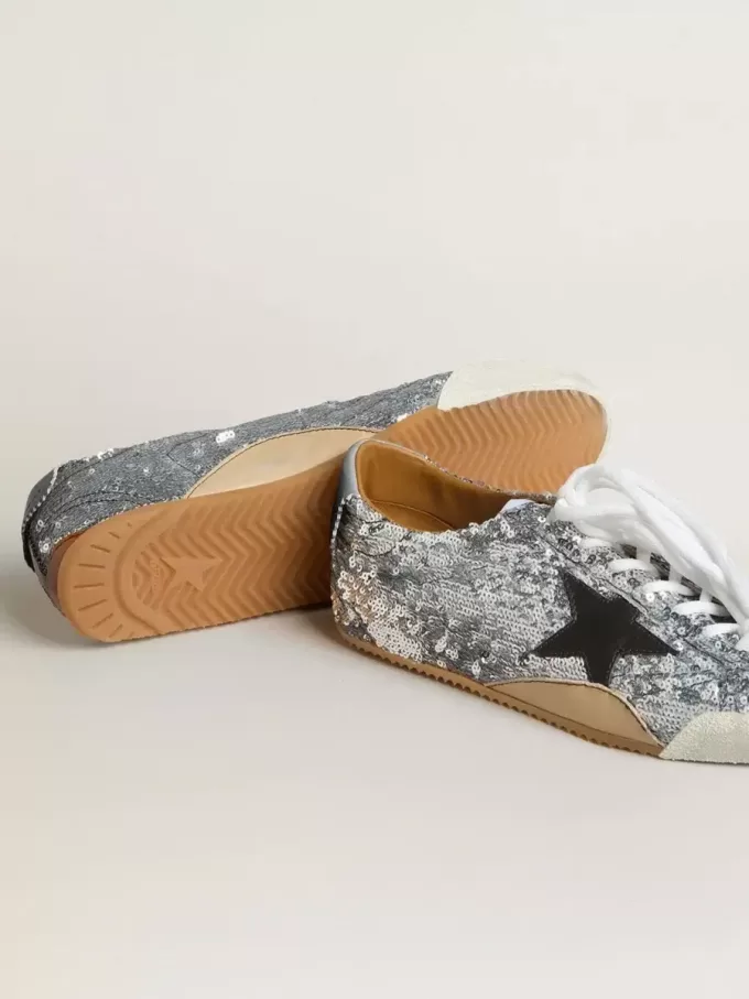 True-Star da donna con paillettes argentate, stella nera e linguetta sul tallone in pelle argentata