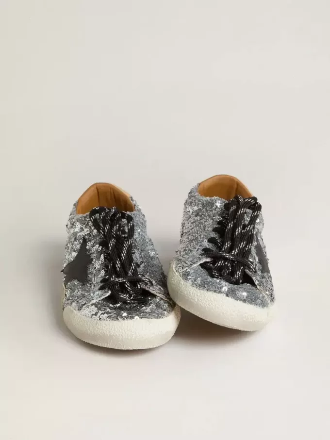 True-Star da donna con paillettes argentate, stella nera e linguetta sul tallone in pelle argentata