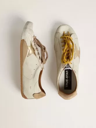 True-Star da donna in pelle nappa bianca con stella dorata e linguetta sul tallone in pelle scamosciata beige