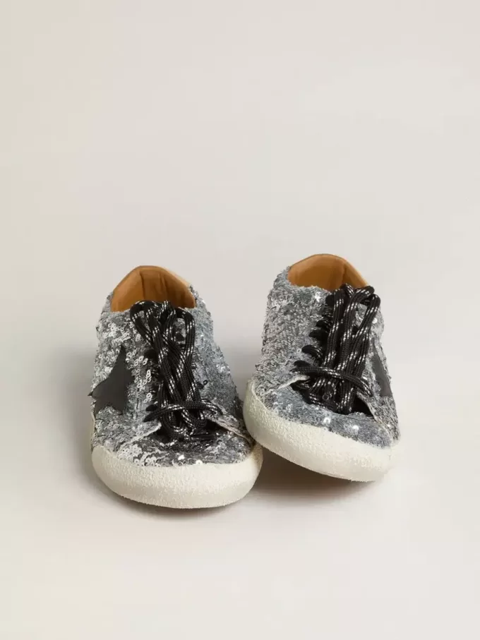 True-Star da uomo con paillettes argentate, stella nera e linguetta sul tallone in pelle beige