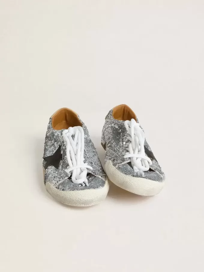 True-Star da uomo con paillettes argentate, stella nera e linguetta sul tallone in pelle beige