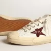 V-Star da donna in nappa bianca con stella rossa glitterata