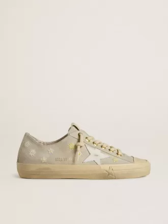 V-Star da donna in pelle scamosciata grigio ghiaccio con stella in pelle bianca e ricami floreali