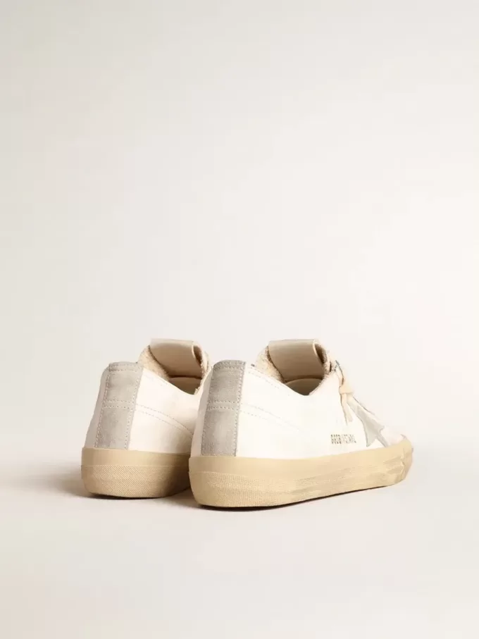 V-Star in pelle nappa con stella e linguetta sul tallone in camoscio grigio ghiaccio