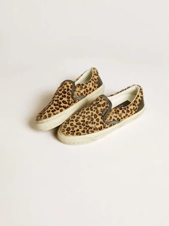 VCE Penstar da uomo in pelle di pony con stampa leopardata e linguetta sul tallone in pelle nera