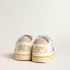 Young Ball Star con stella blu glitterata e linguetta sul tallone in pelle scamosciata beige
