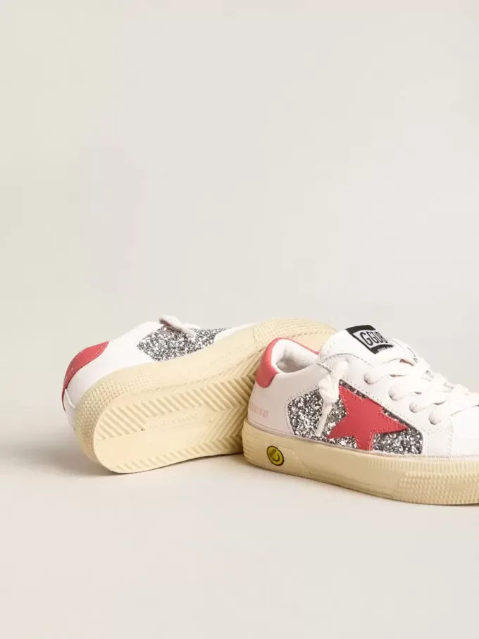 Young May con stella in pelle rosa e linguetta sul tallone Young May con stella in pelle rosa e linguetta sul tallone