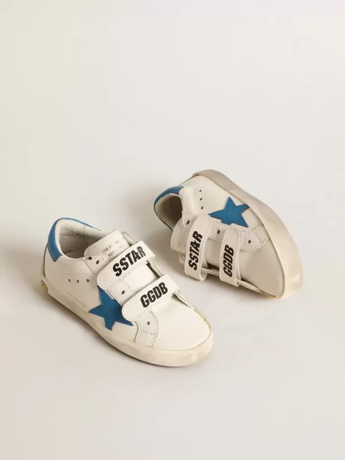 Young Old School in pelle con stella azzurra e linguetta sul tallone